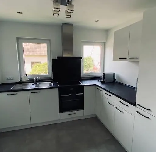 Moderne Und Stilvolle 3 Zimmer Wohnung