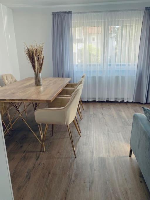 Moderne Und Stilvolle 3